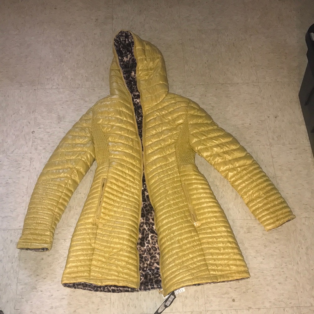 Reversible mustard and leopard jacket